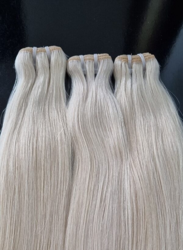 ice-blonde Virgin Hair Wefts